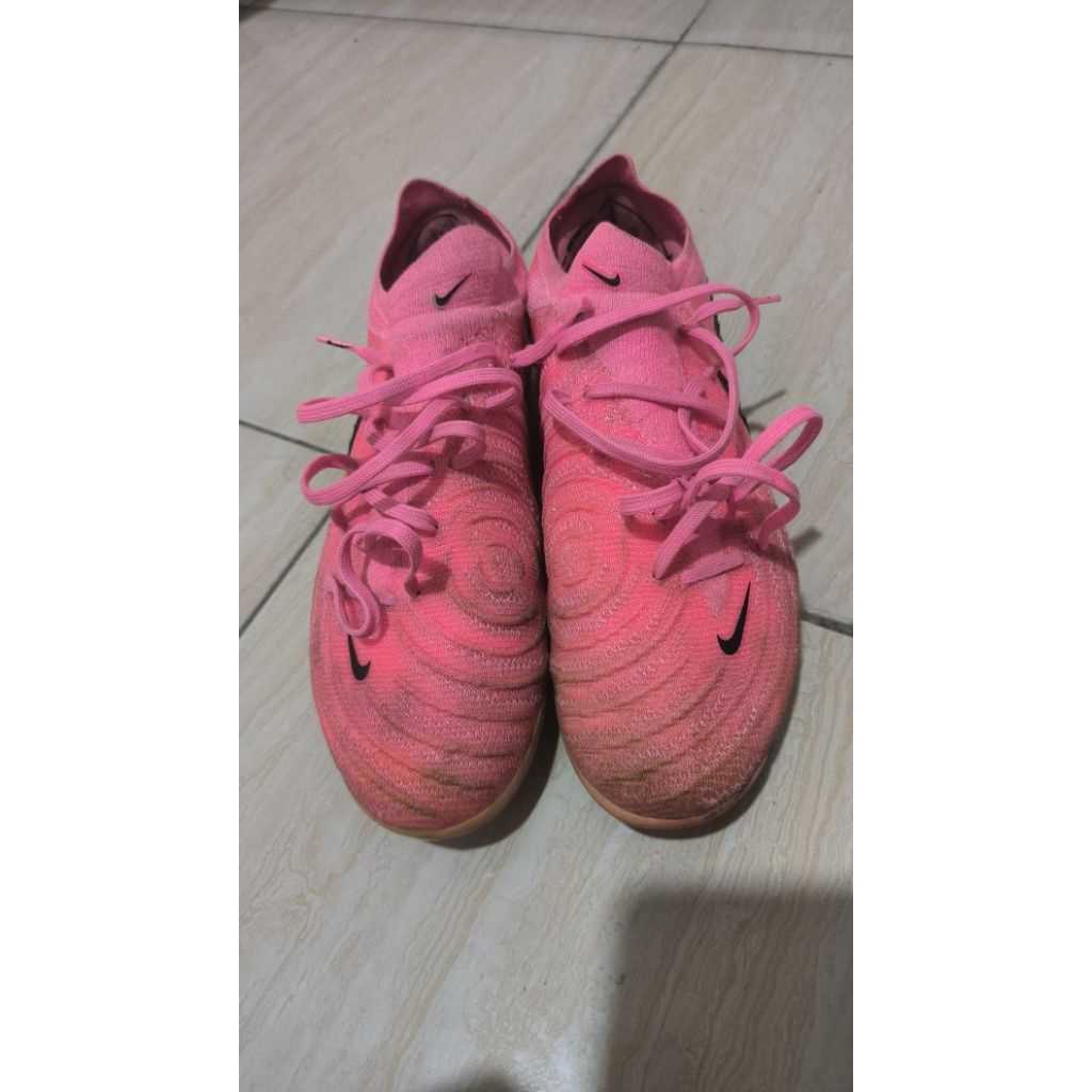Nike phantom