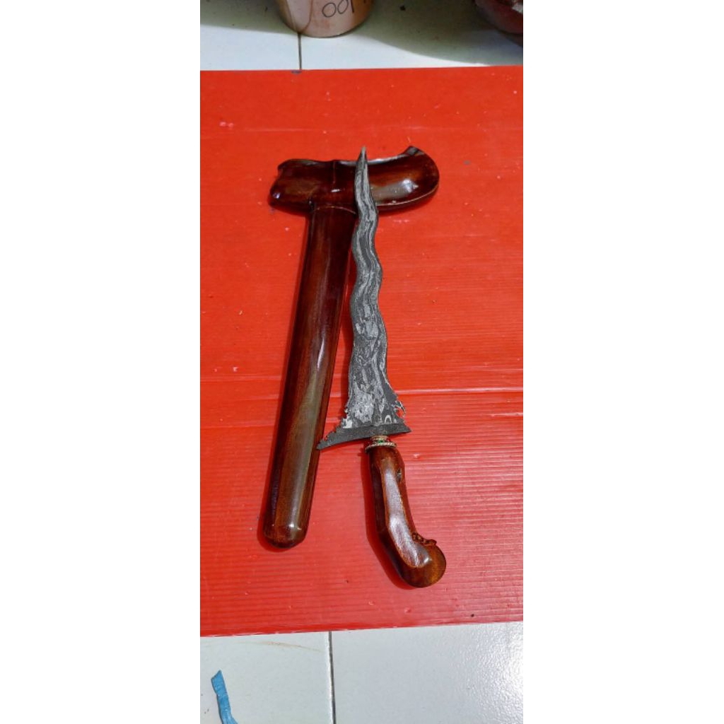 KERIS PATREM BILAH 20cm