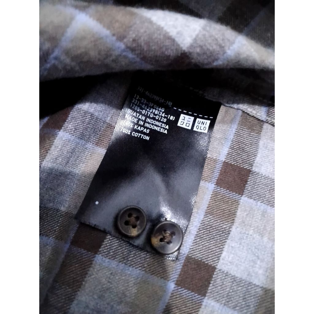 Flannel Uniqlo preloved