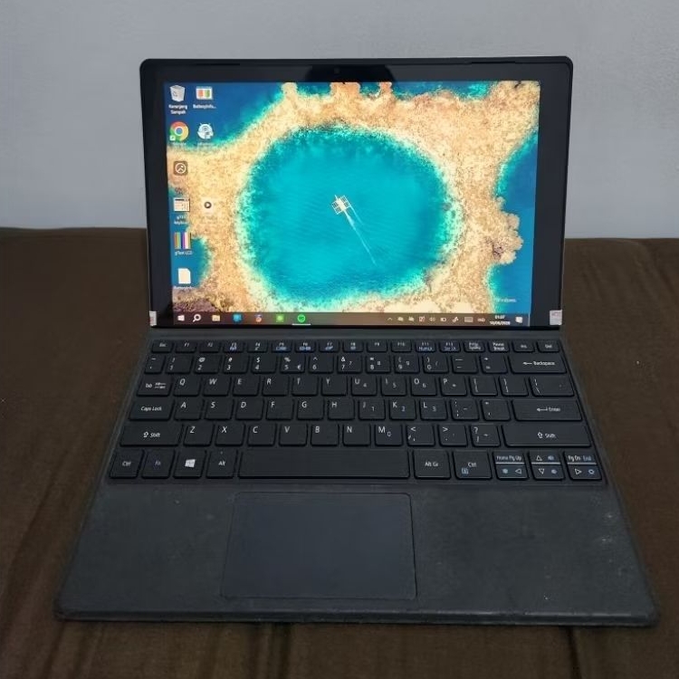 Termurah LAPTOP ACER SWITCH SA5-271P CORE i5-6200U RAM 8 SSD 256GB SECOND FUNGSI NORMAL MINUS KEYBOA