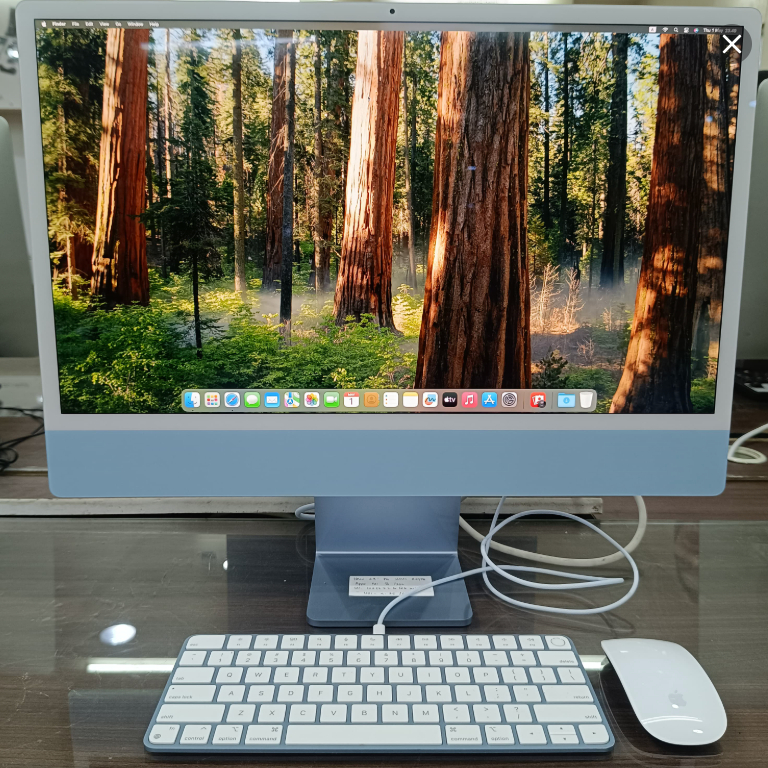 Apple IMAC 24-INCH M1 2021 A2438 FULLSET RAM 8GB SSD 256GB Prosesor 8-Core Grafis 8-Core Free Keyboa