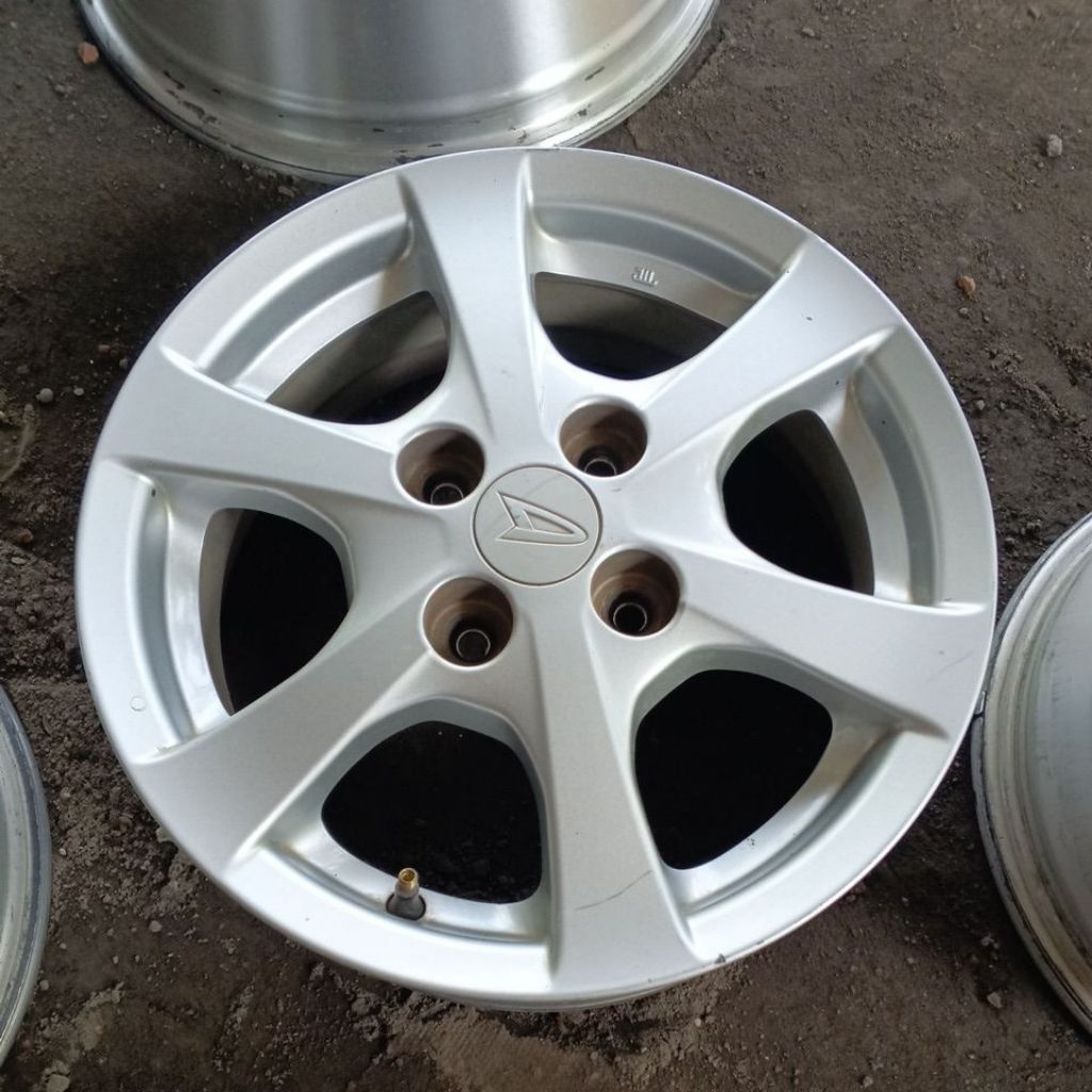 velg serep ayla ring 14 pcd 100