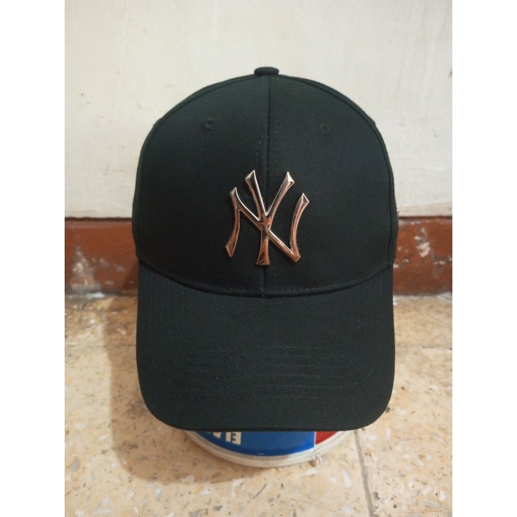 Topi new era x MLB NY big logo besi second bekas
