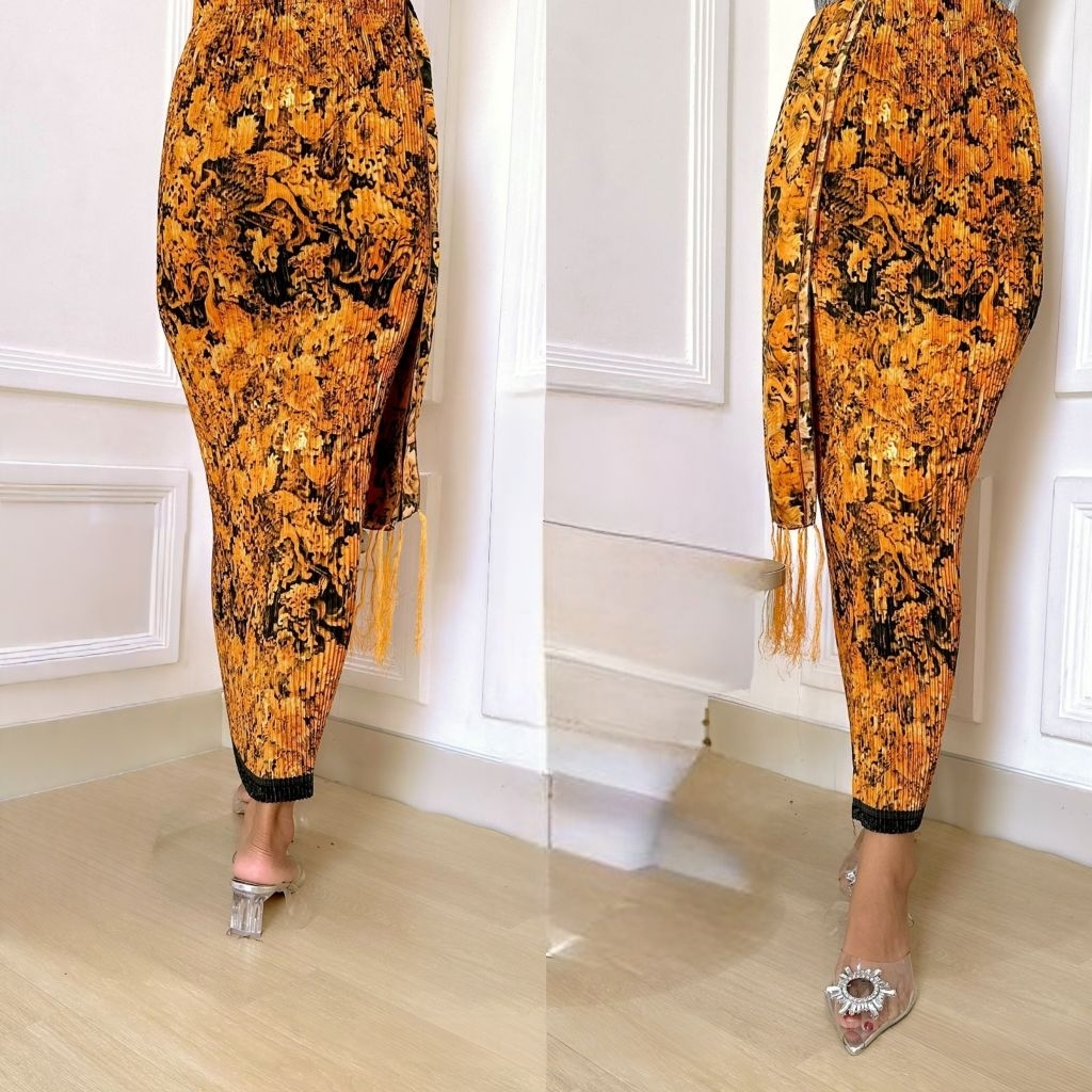 Kamen Jadi Plisket set selendang motif batik lukis premium busana adat Bali wanita kebaya bali