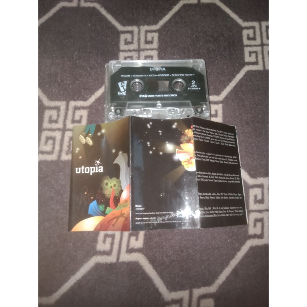 kaset pita utopia