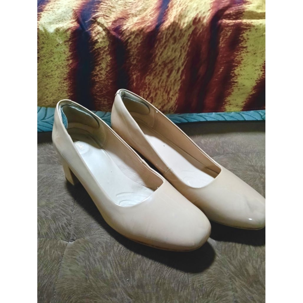 Heels Clarks