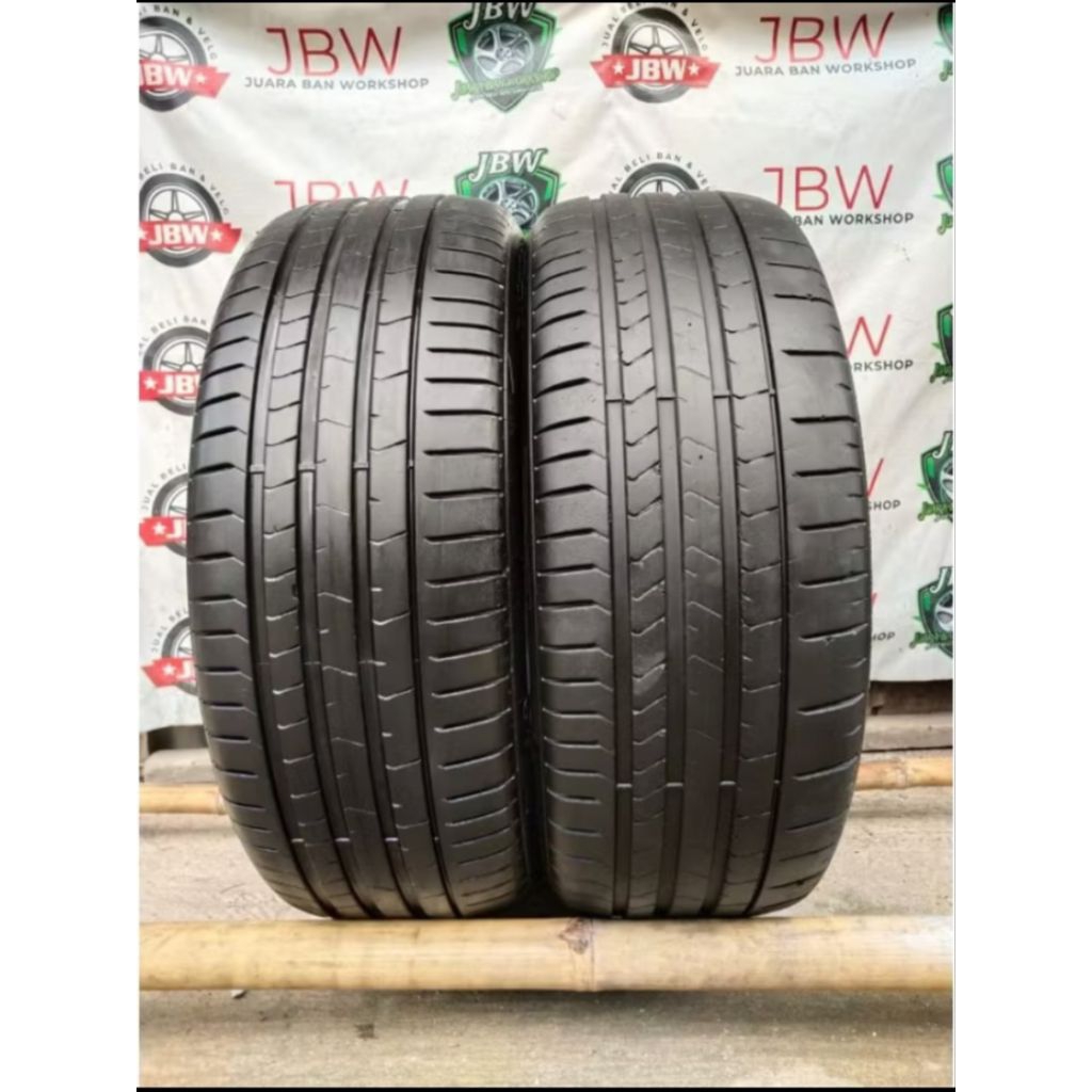 BAN MOBIL COPOTAN TOYOTA ALPHARD UK 235/50 R18 BAN TUBLES