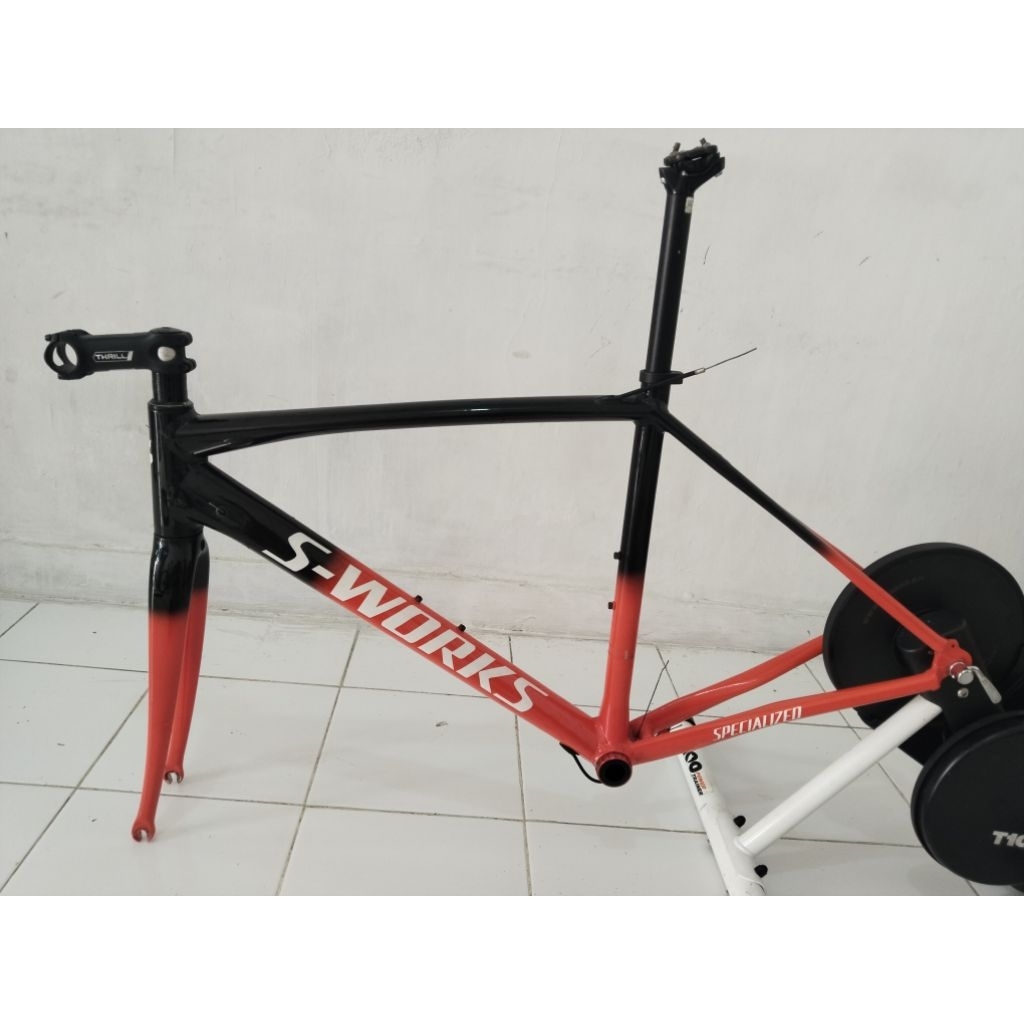 Frameset Thrill ardent 1.0 size M repaint sworks roadbike sepeda balap bekas preloved baca deskripsi