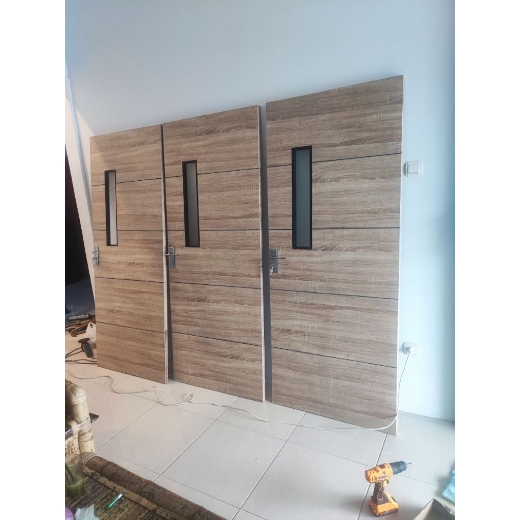 Pintu kaca samping 90x200