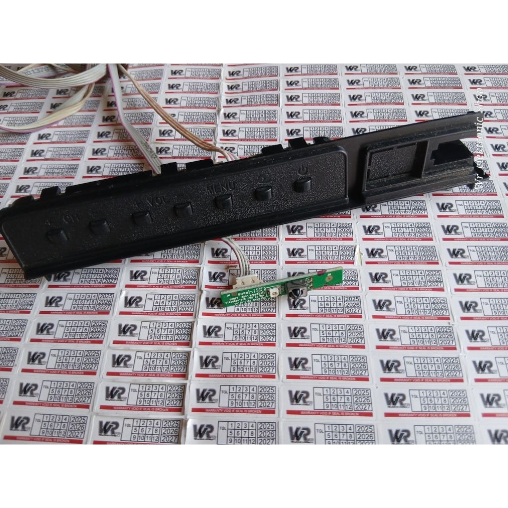 TOMBOL + SENSOR TV LED CHANGHONG LED32C2000 32C2000
