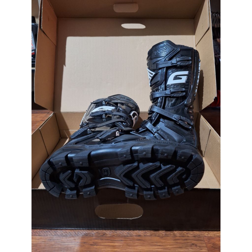 SEPATU TRAIL GORDON K2 SOL ENDURO