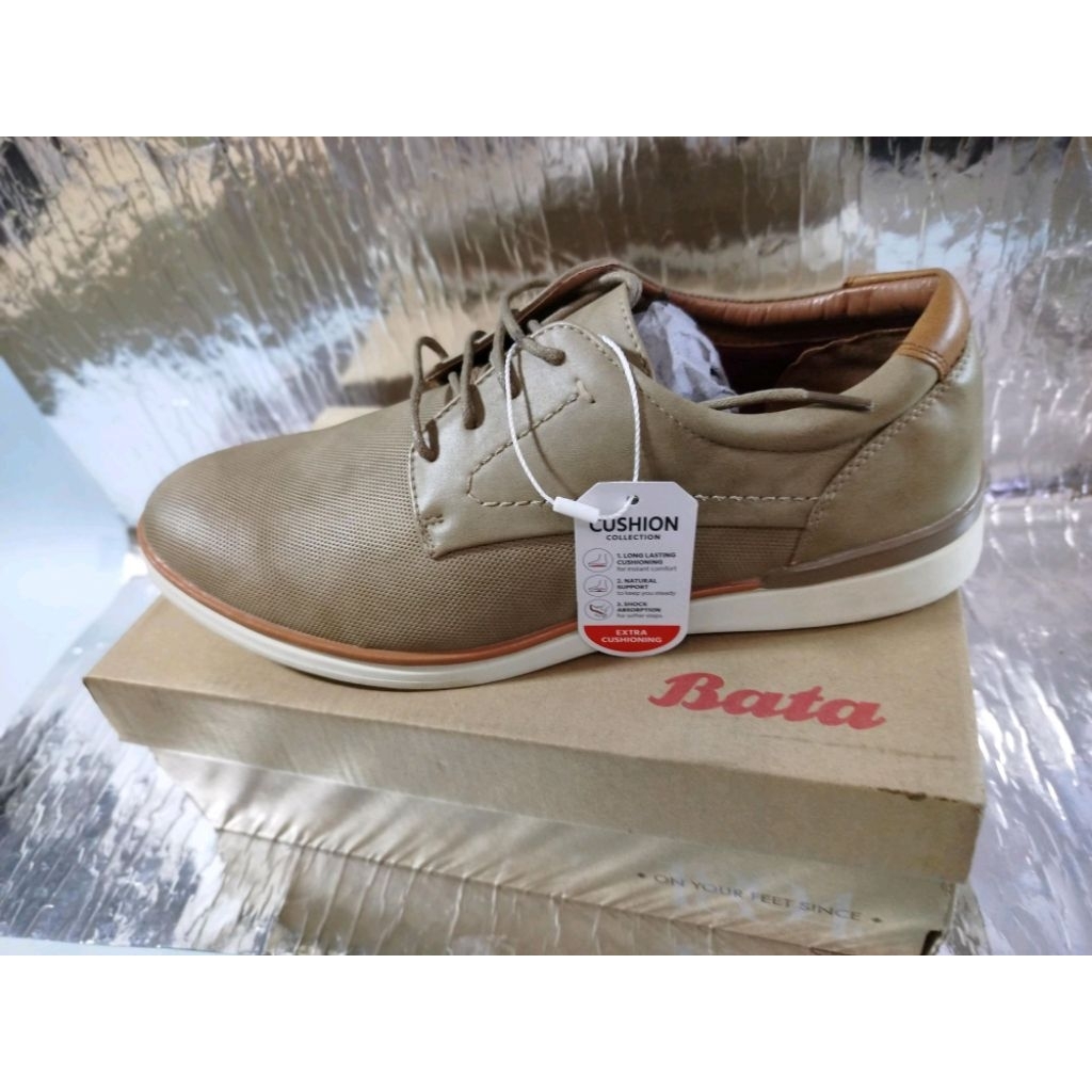 Bata Sepatu Pria Bata Casual dengan Cushion Extra Comfortable dan Tali Tahan Lama