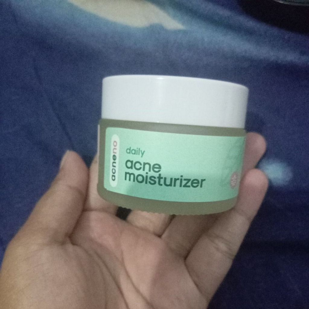 preloved moisturizer acneno & sunscreen acneno