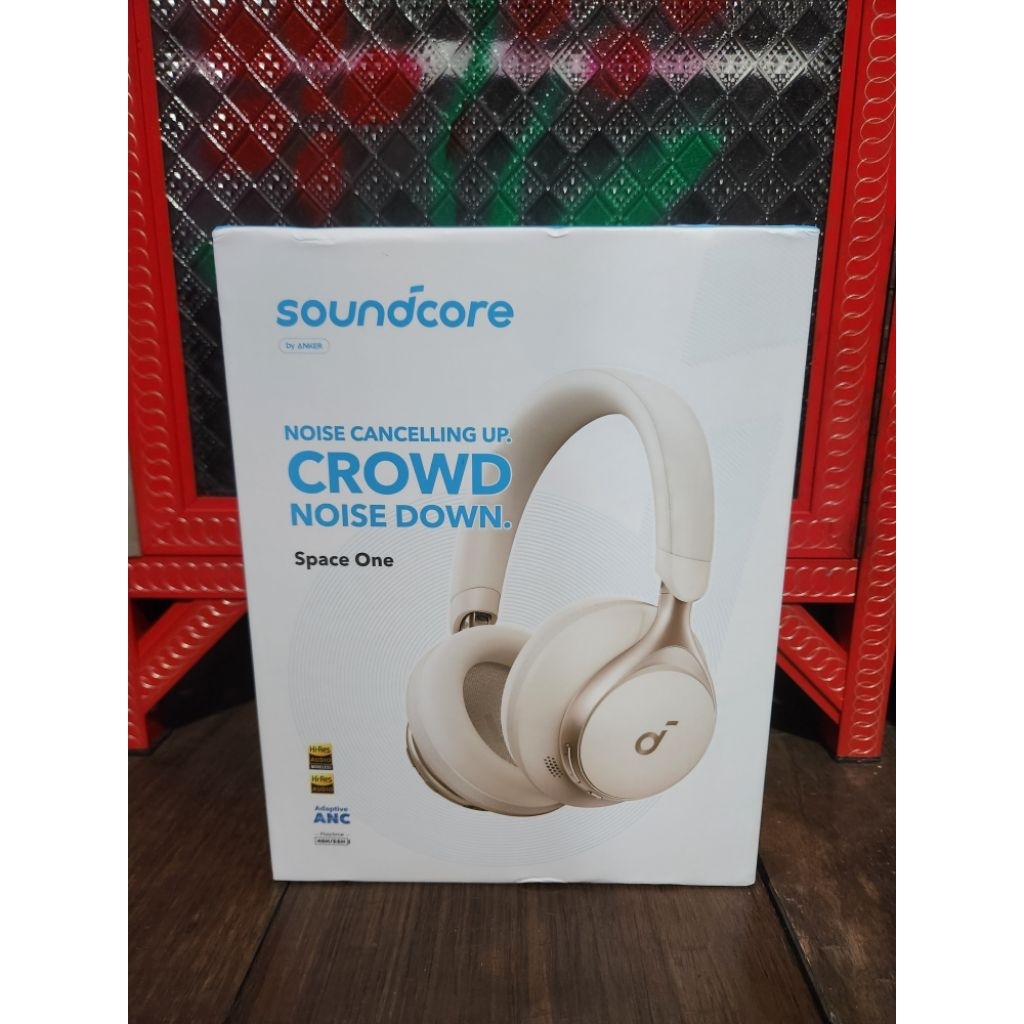 Headphone Anker Soundcore Space One White Baru