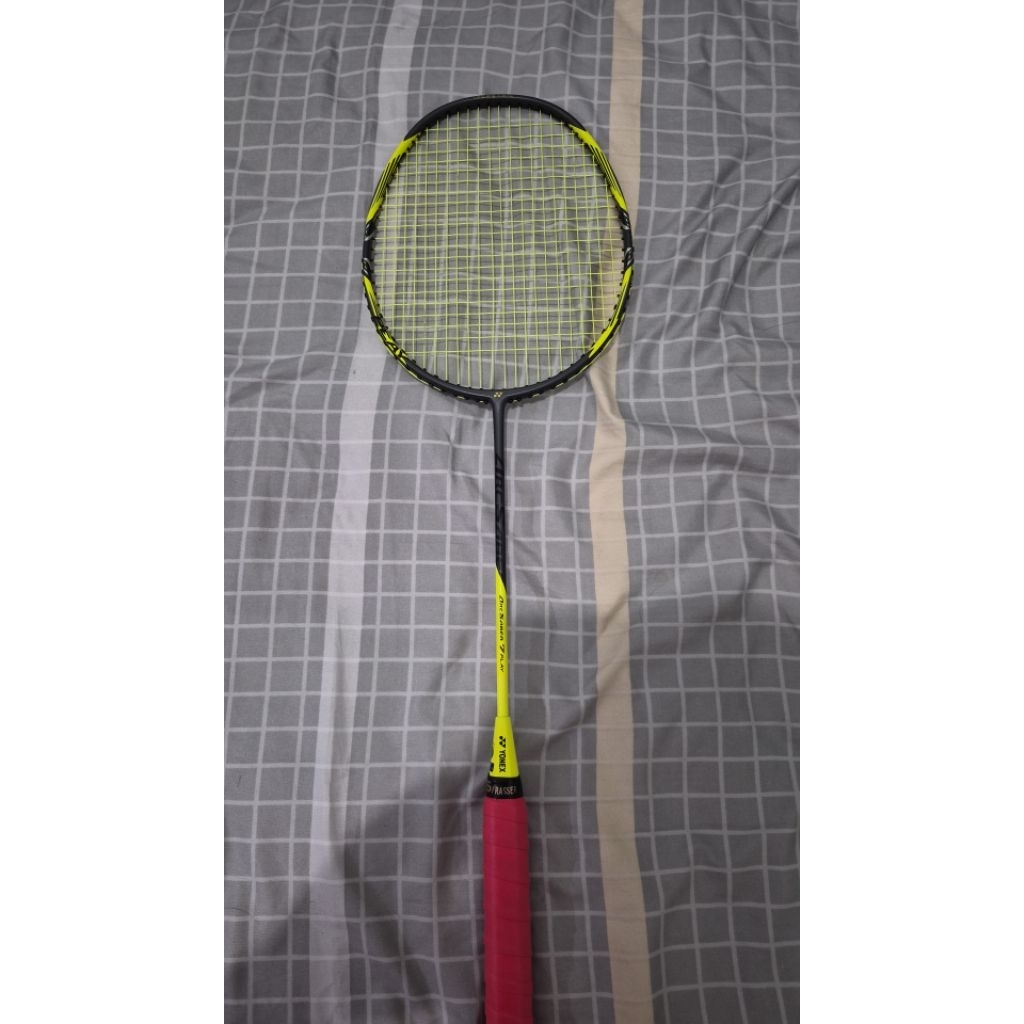 Yonex Arcsaber 7 Play