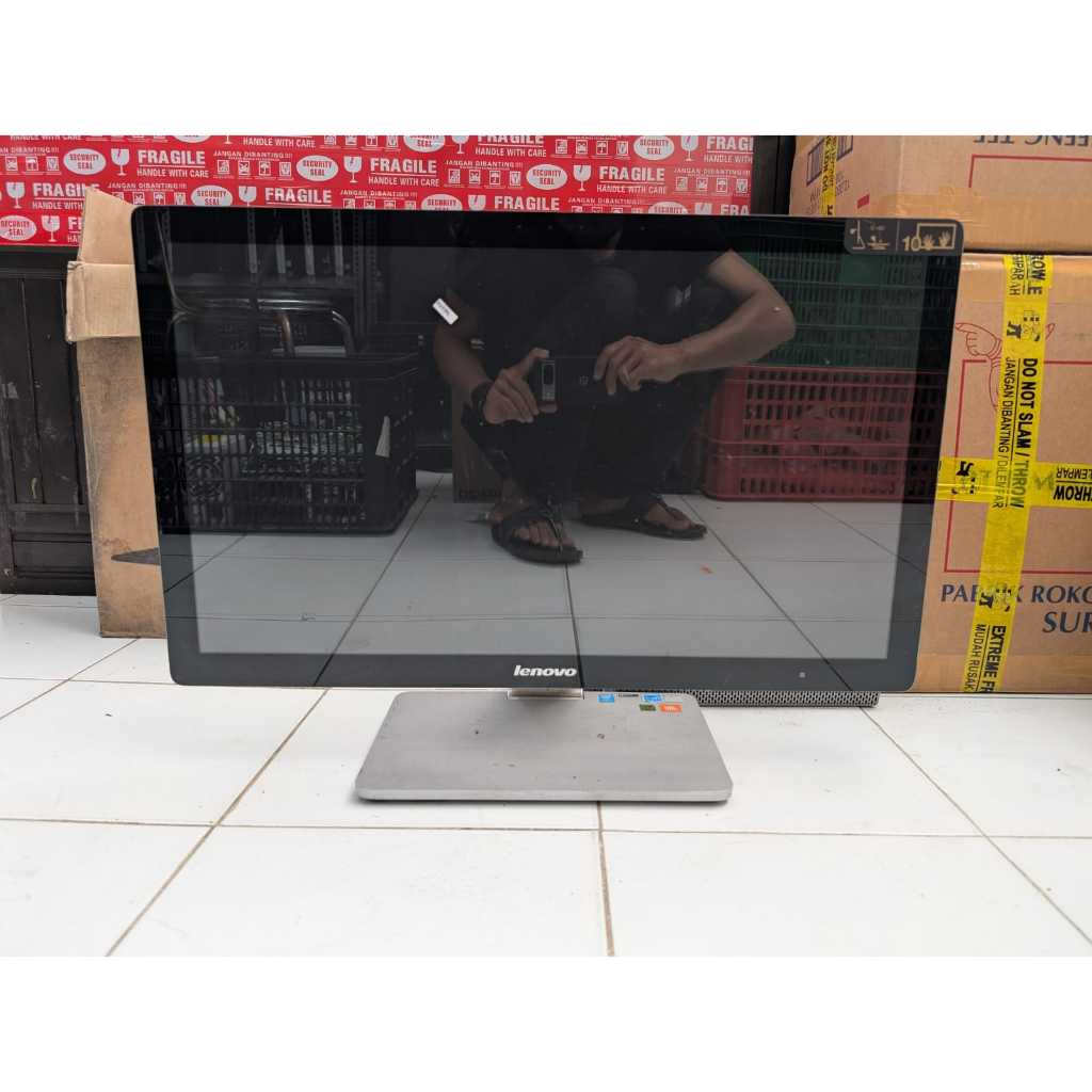 AIO LENOVO A740 (i7 4558U) KONDISI MATI KOSONGAN