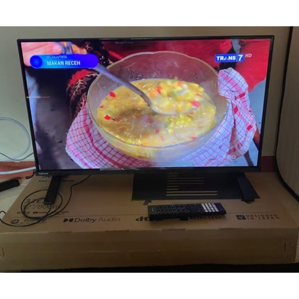 TV Toshiba/ TCL Slim FHD preloved pemakaian pribadi