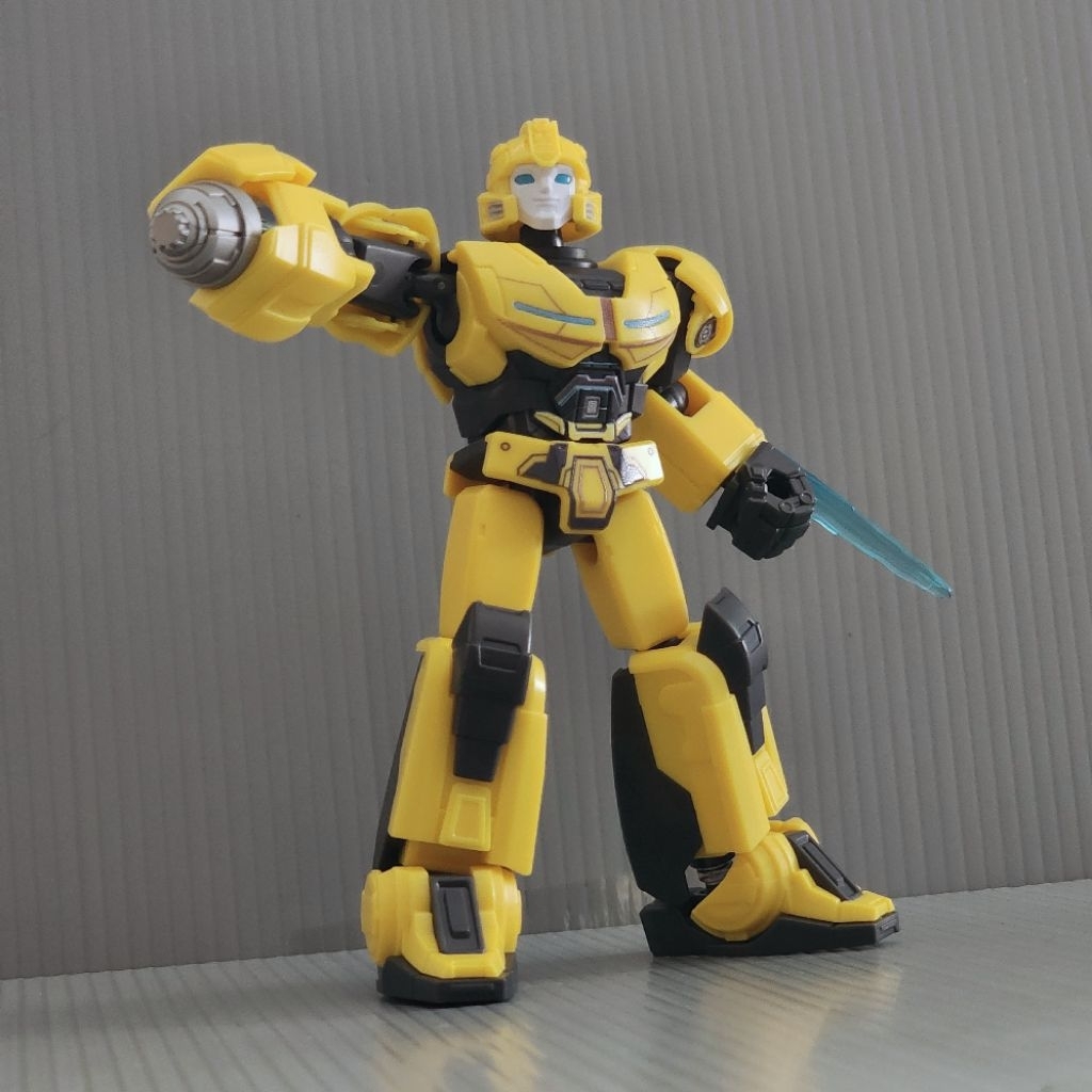 Blokees Figur Rakit TRANSFORMERS ONE GV07 B-127 BUMBLEBEE Kondisi Sudah Dirakit Baik Mulus Card Belu