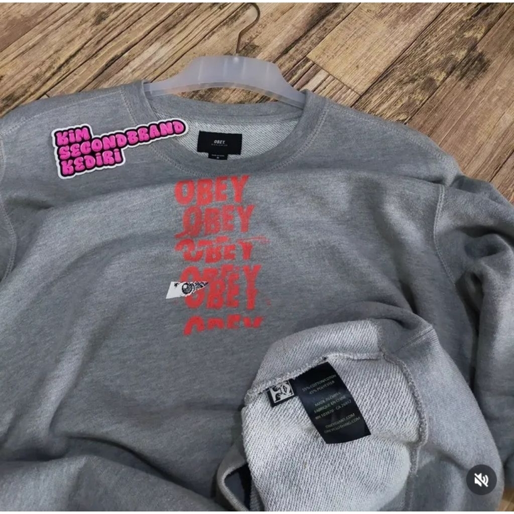 crewneck obey