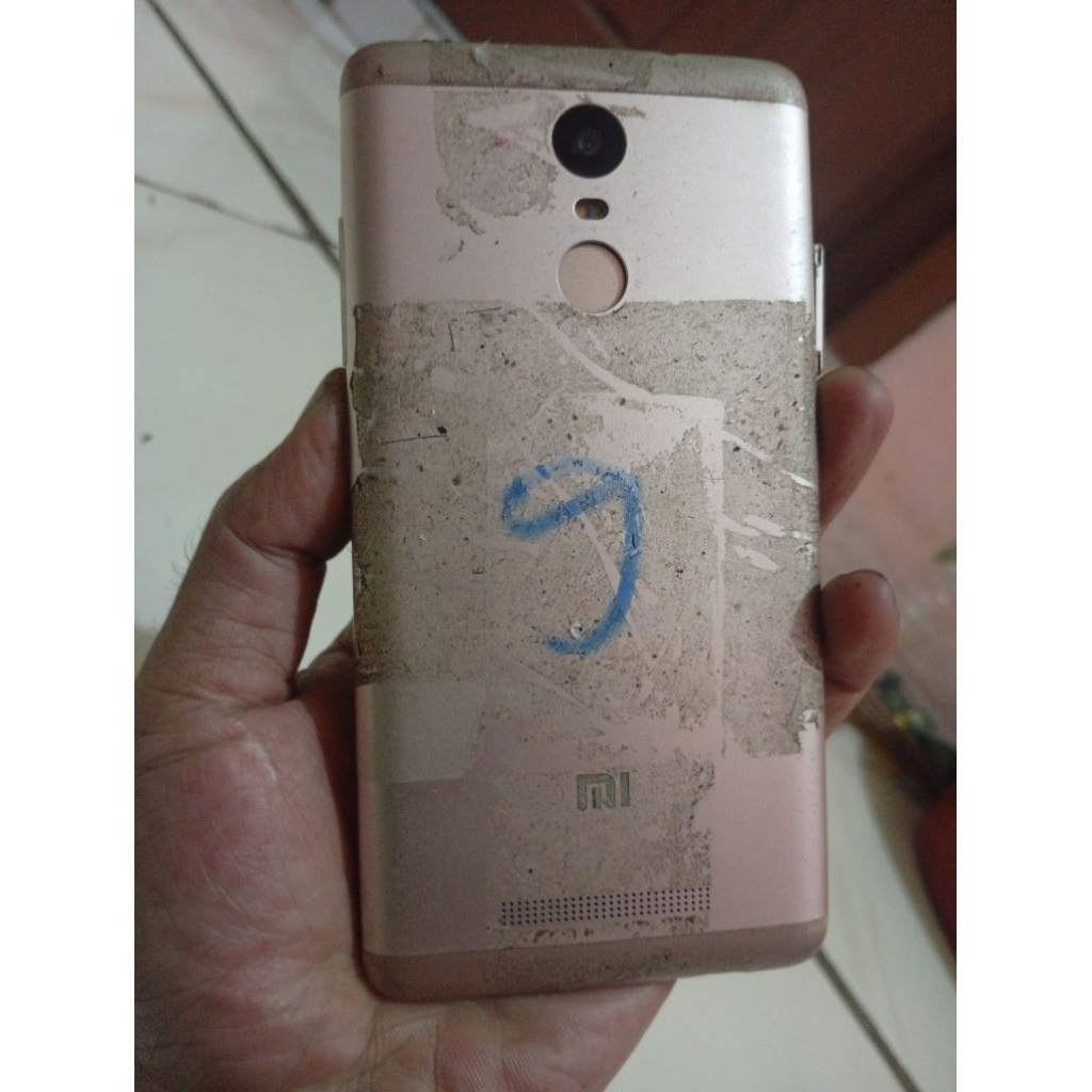 HP REDMI 5 PLUS BAHAN MINUS (BACA DESKRIPSI)