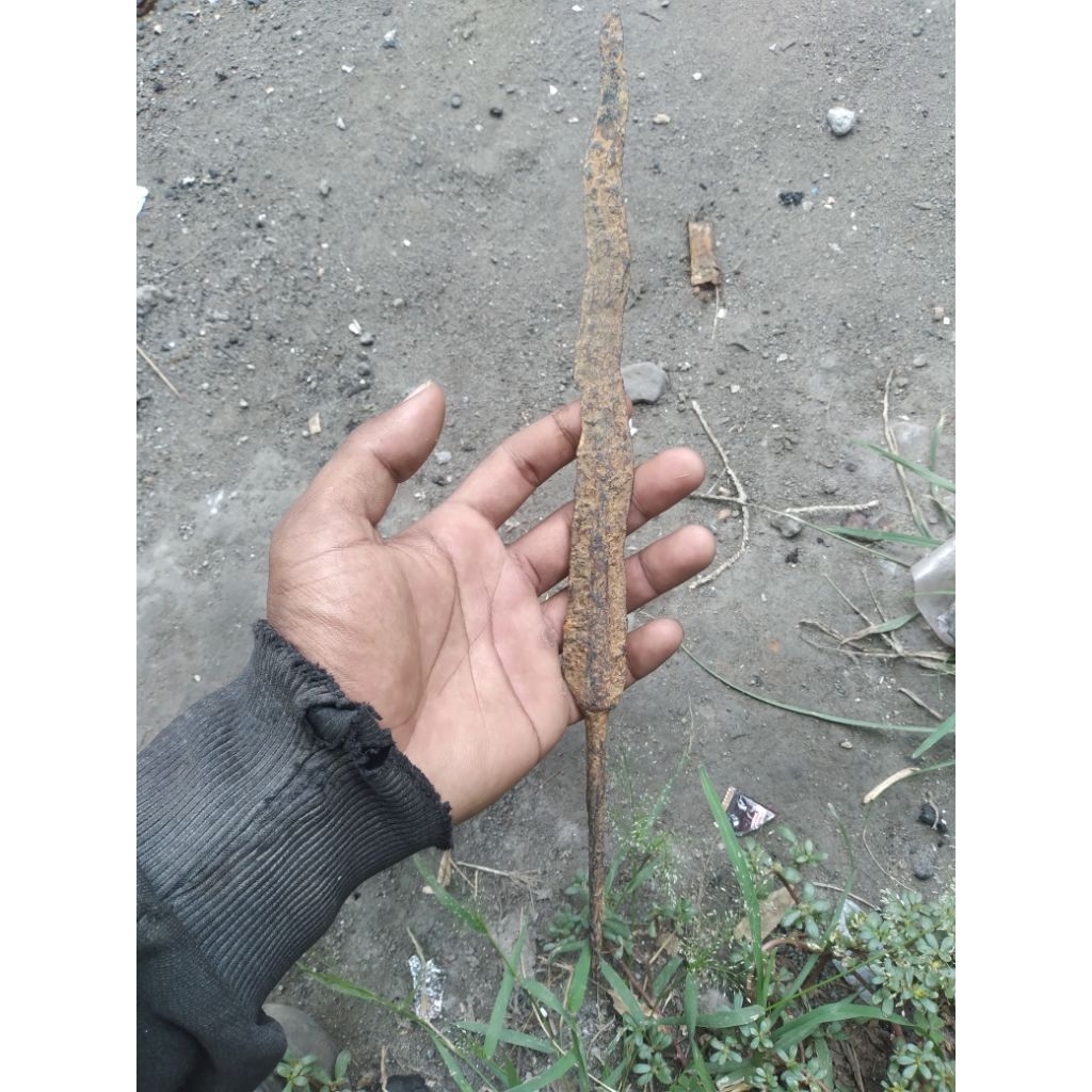 Pusaka kuno temuan asli