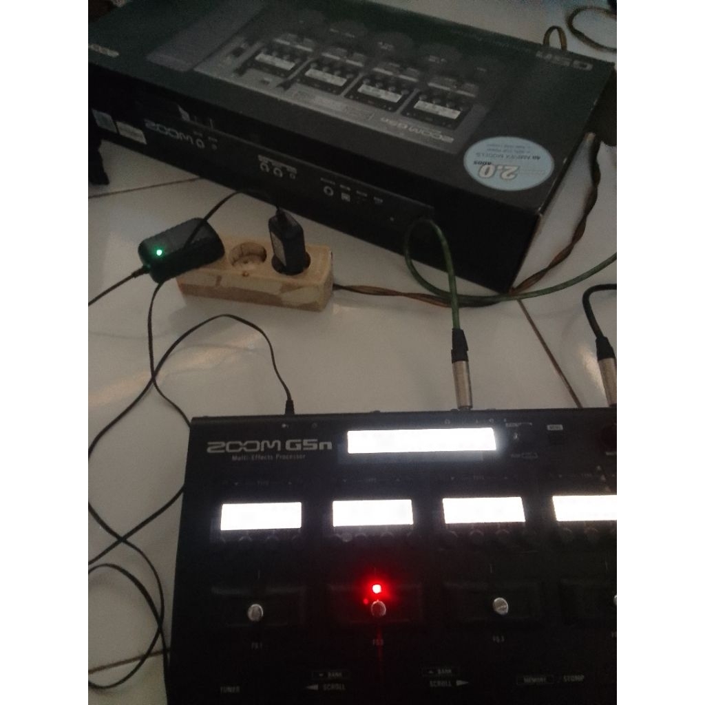 Zoom G5n efek gitar