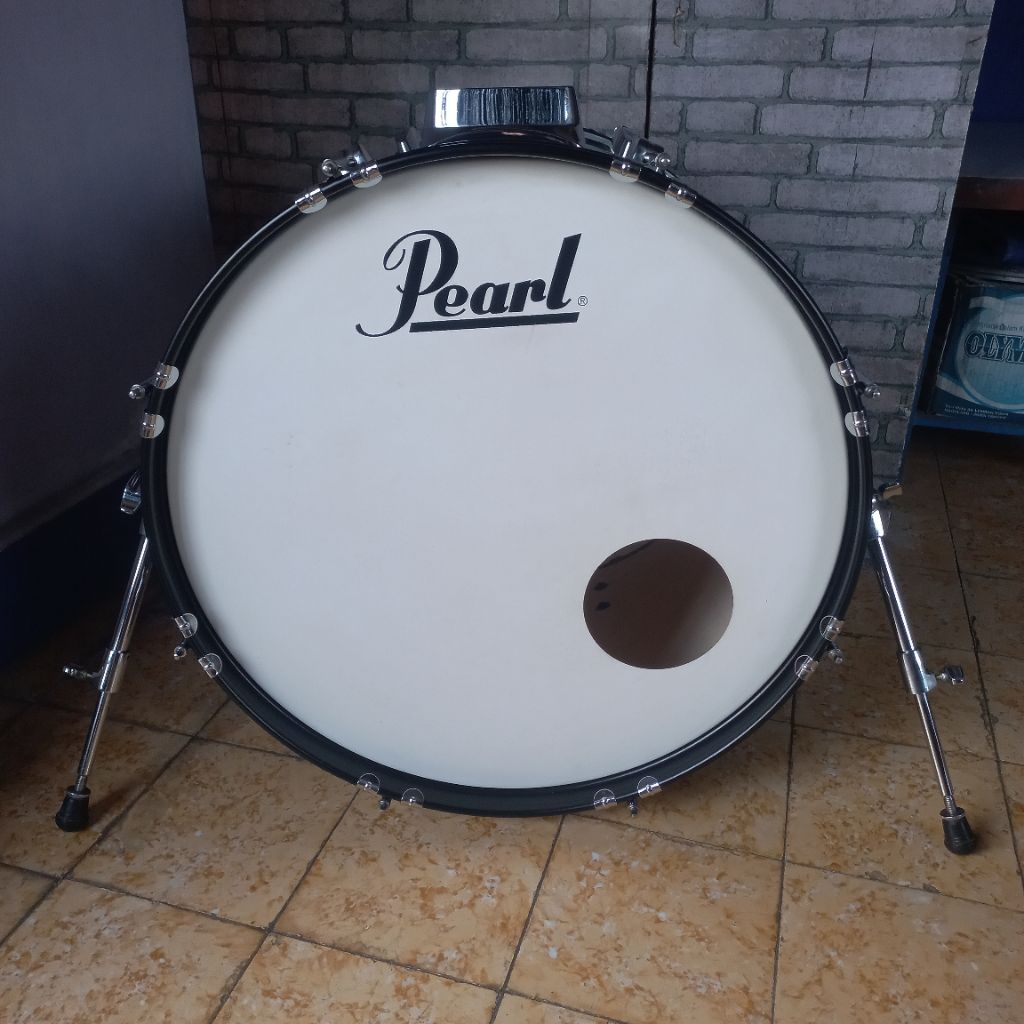Bass drum Pearl Roadshow 22"x16"