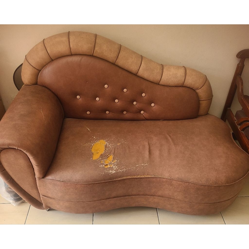 Sofa Second
