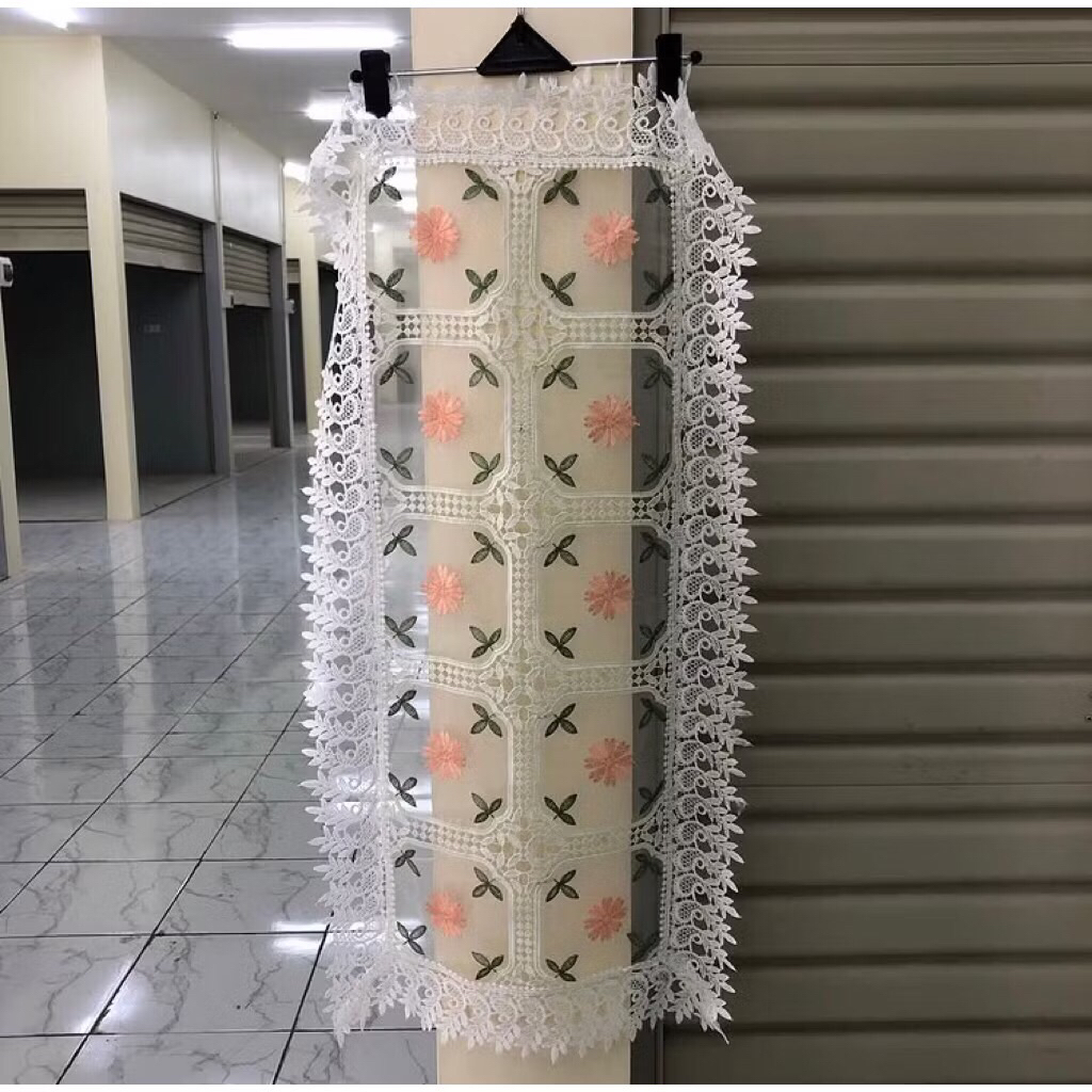 Taplak Meja Tamu putih / loper renda