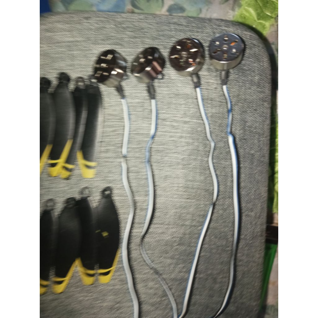Paket Dinamo  drone brushless + propoller