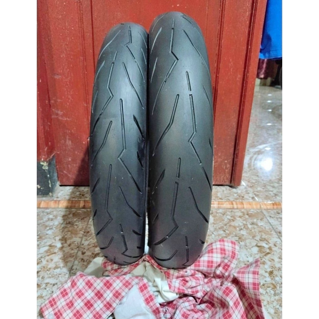 Ban Pirelli Diablo roso ring 14 sepasang