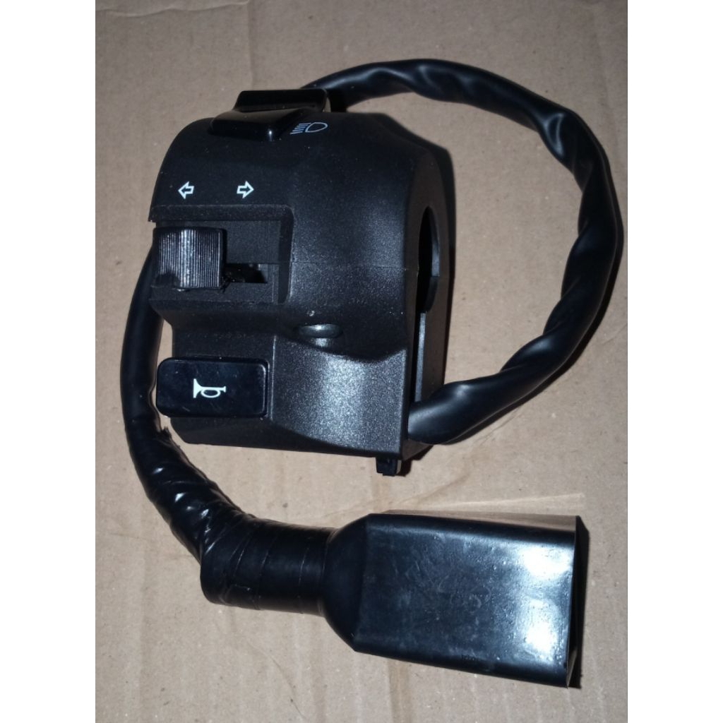 saklar kiri merk UNO MINDA yamaha R15 ORIGINAL YAMAHA R15 ORI MINDA