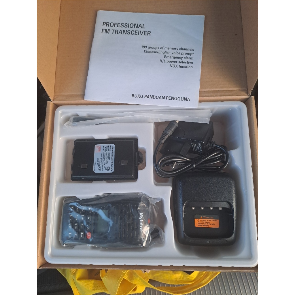 HT MYTETRA MYT V87 VHF ALTERNATIF WEIERWEI VEV 338 SETARA VEV 339 MIRIP VOXTER V35  POWER 5 WATT  FR