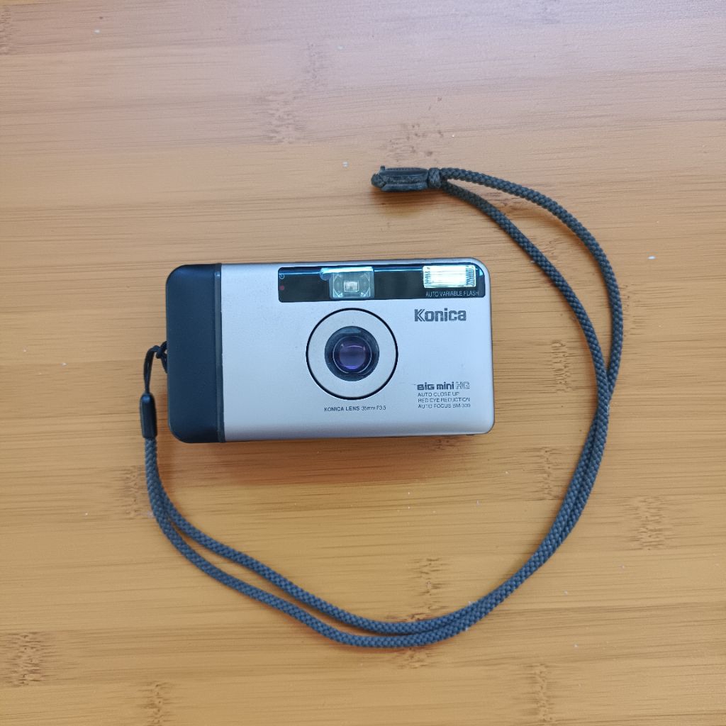 kamera analog konica big mini HG