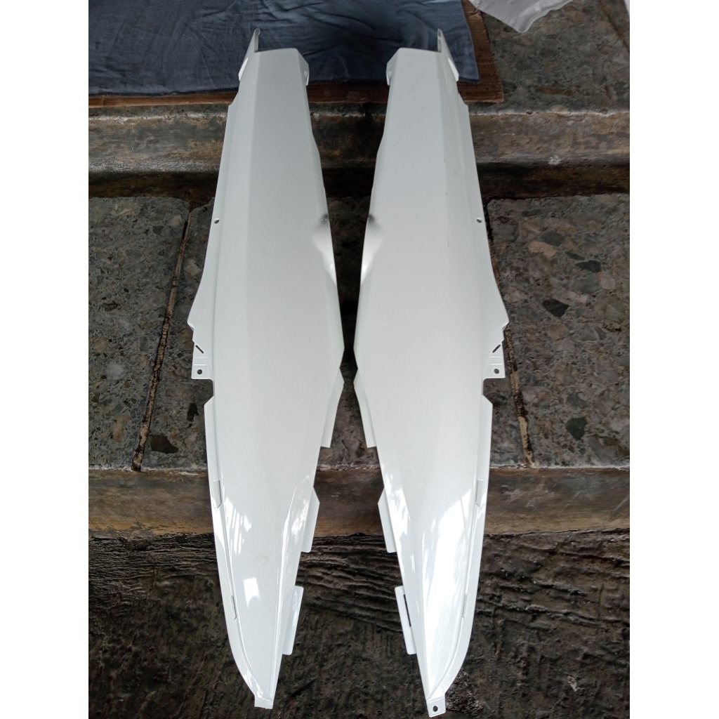 Cover Body Shogun Sp NR Robot kanan kiri