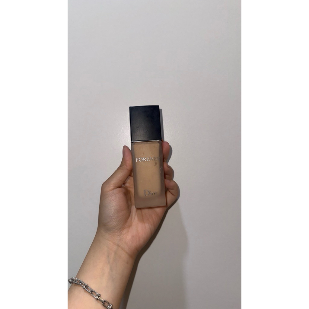 Foundation DIOR