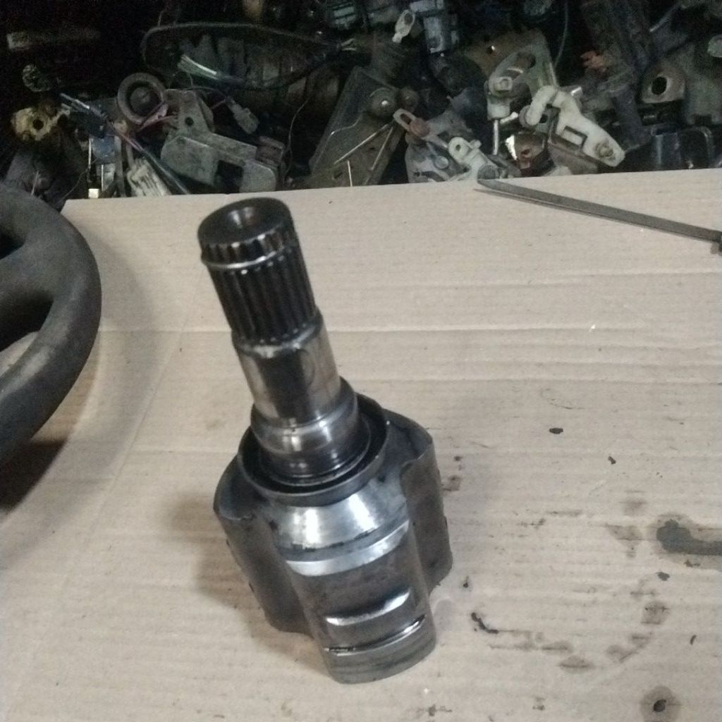 CV JOINT DALAM TOYOTA STARLET KOTAK 1.0 CC COPOTAN ORIGINAL