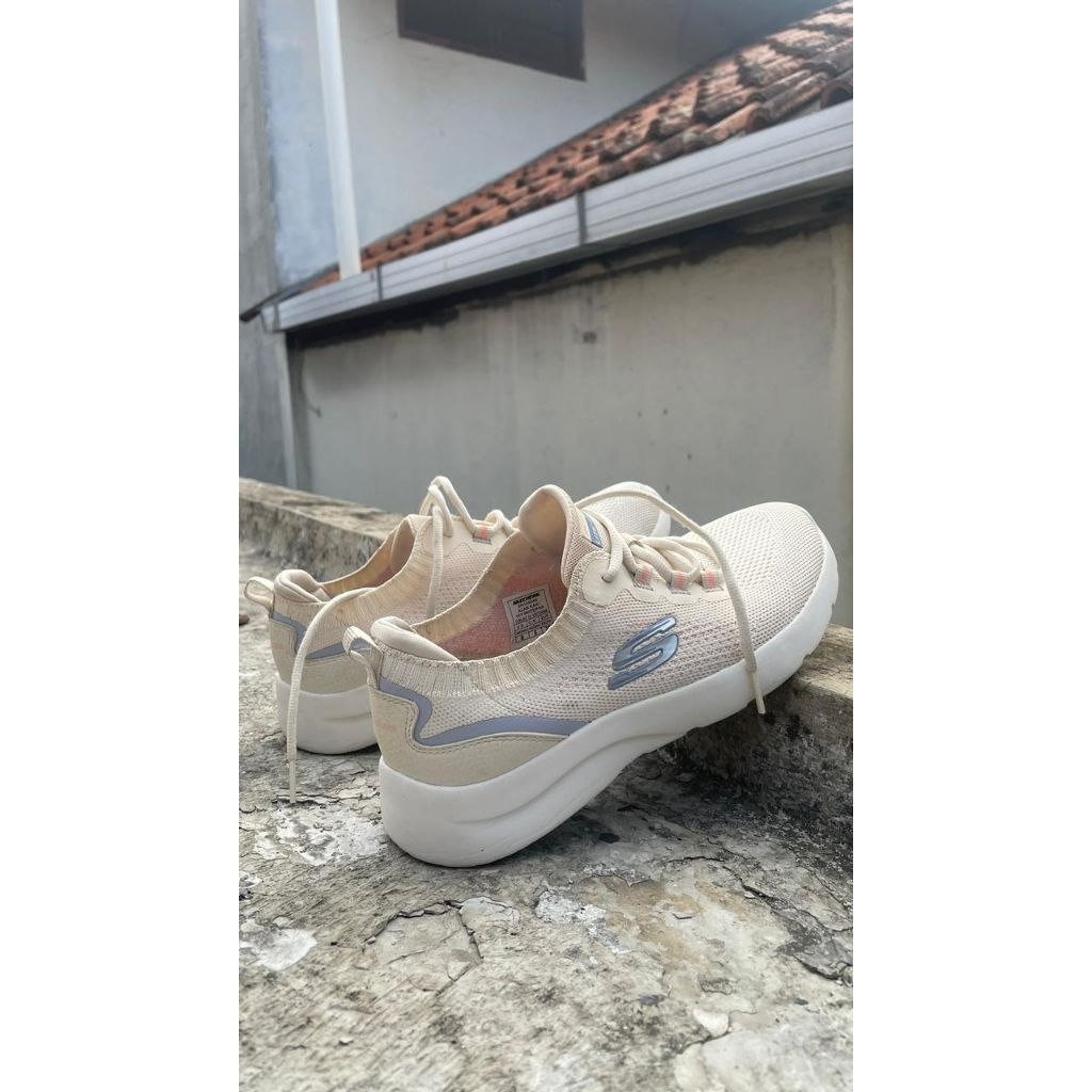 Sepatu Skechers Dynamight 2.0 Women No 38 Shoes Sneakers Sepatu Empuk Sport Olahraga Wanita Preloved