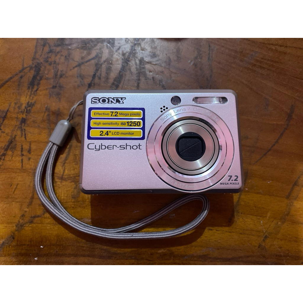 Sony Cyber-shot DSC-S730 Kamera Digital Kompak 7.2MP 3x Zoom Silver