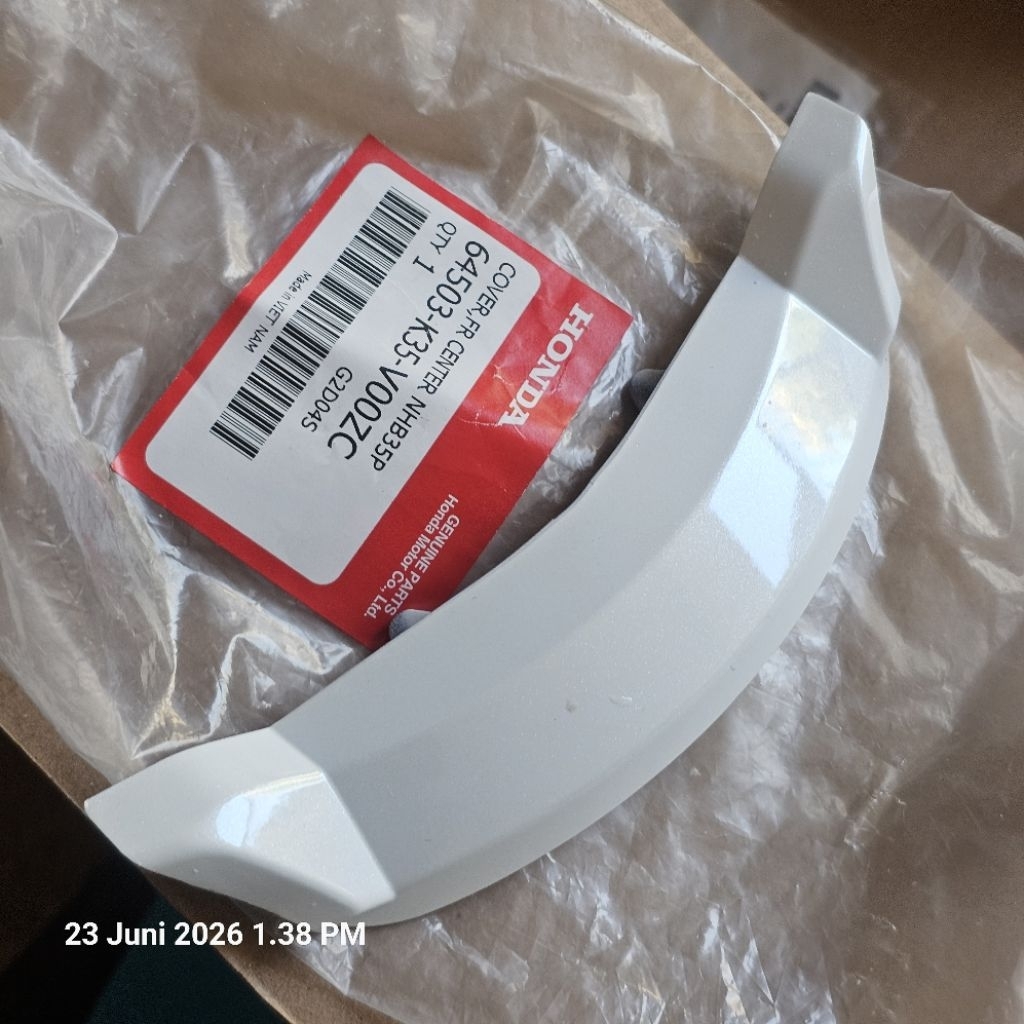 Cover Dagu Front Fr Center PCX 125 150 CBU Thailand Putih .64503-K35-V00ZC