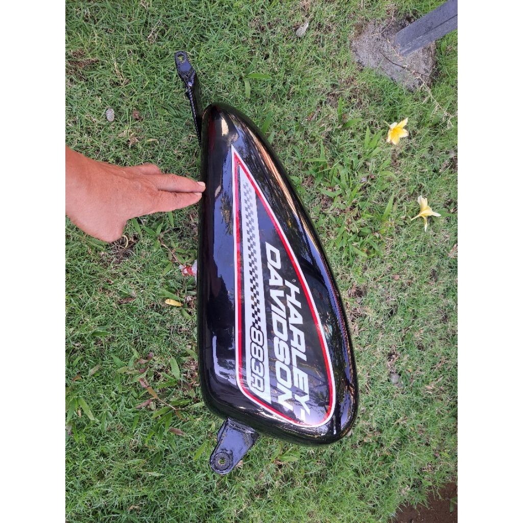 fuel tank /tangki harley