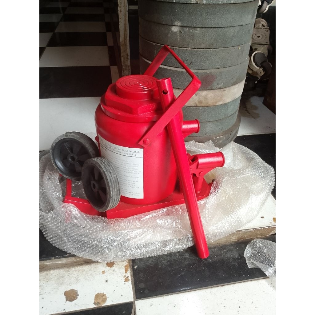 Hydraulic jack 100 ton / dongkrak botol hydraulic 100 ton