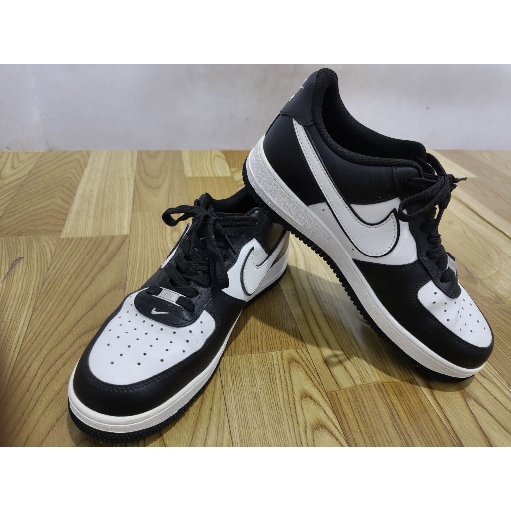 Sepatu Seakers Nike Air Force 1'07 panda 2023 BNIB lobal market/sepatu seconds berkualitas