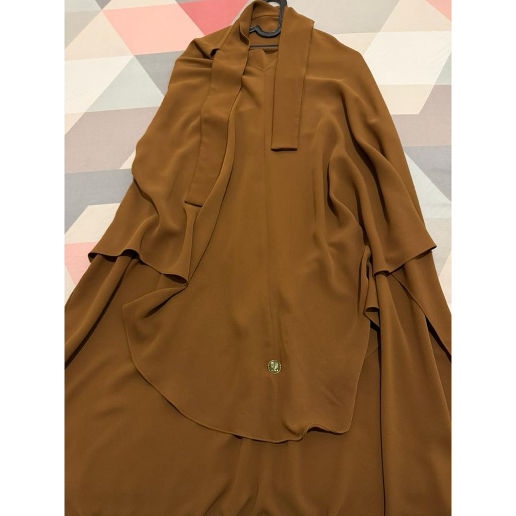 Preloved Itsar Syari Khimar Medina - Medal Bronze