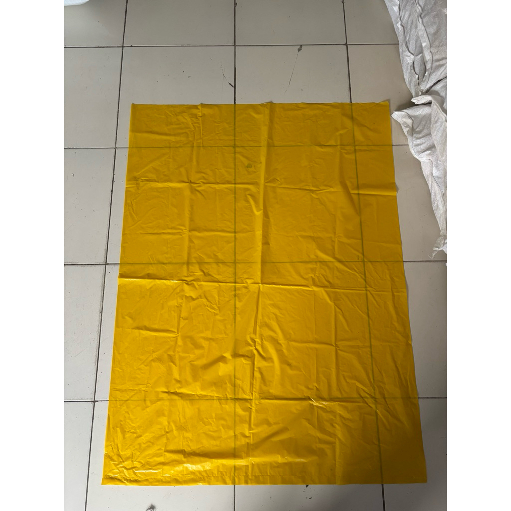 kantong sampah kuning medis