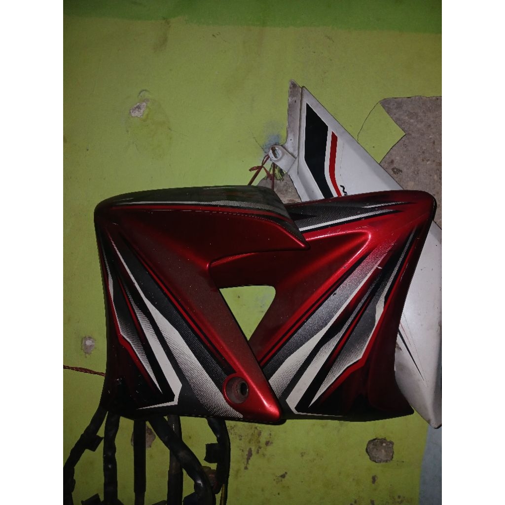 sayap vixion old