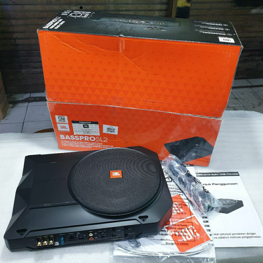 Subwoofer Kolong Aktif JBL BASSPROSL2 Subwoofer aktif JBL 8 in