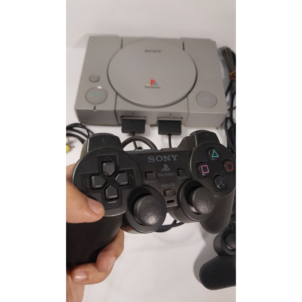 PS 1/ Sony PlayStation 1 (PS One Fat)