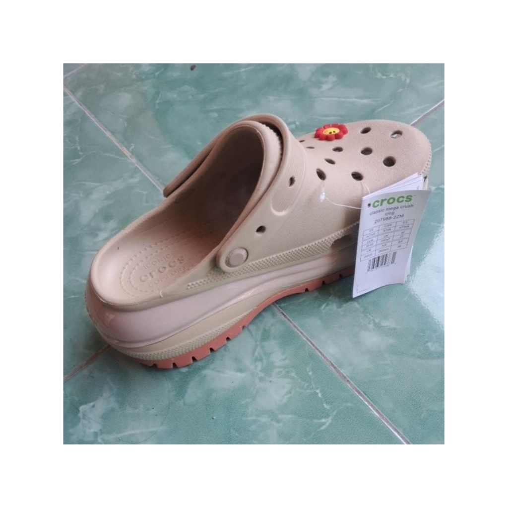 Sandal Crocs wanita ukuran m7 w9 (new). kw 1