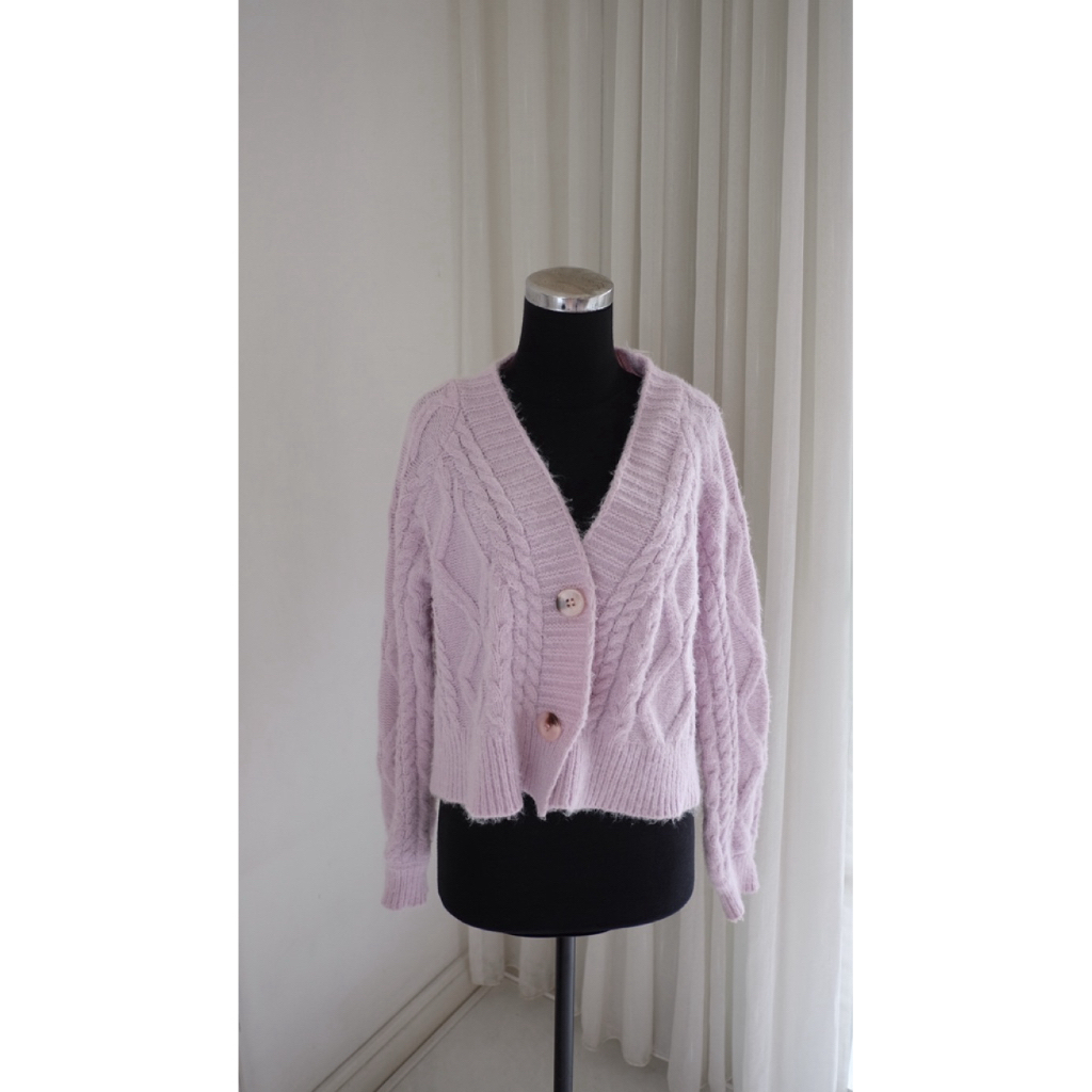 PRELOVED | lilac cable knit button up cardigan | korean style